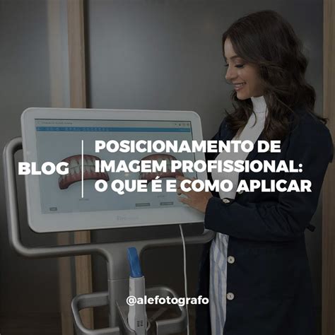 A Woman Standing In Front Of A Monitor With The Caption Blog Imagem