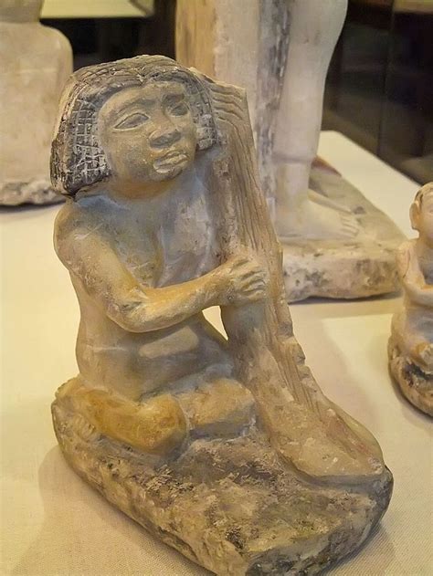 Limestone Servant Statue From Old Kingdom Tomb Of Courtier Nykauinpu