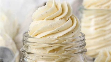 Brown Butter Is The Secret Ingredient For A Fall-Inspired Icing