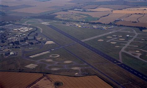 Wyton flying sites - UK Airfield Guide