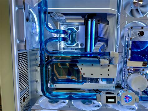 Phanteks