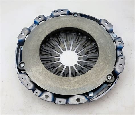 Heavy Duty Clutch Kit For Nissan Navara D40 And Solid Flywheel Yd25ddti