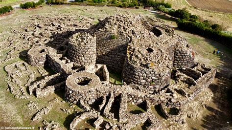 Sardegna Alla Scoperta Di Un Mondo Ricco Di Storia E Tradizione Il