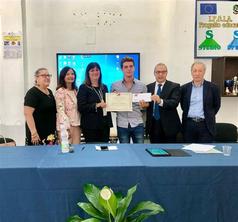 Reggio Calabria Consegnato Il Premio Di Studio Girolamo Tripodi