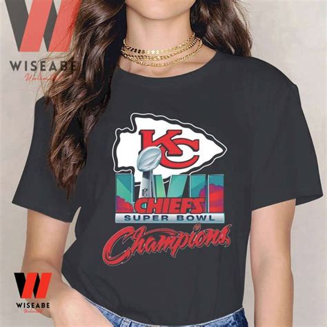 Vintage Kansas City Chiefs Super Bowl Champions 2023 Mens Jersey Shirt ...