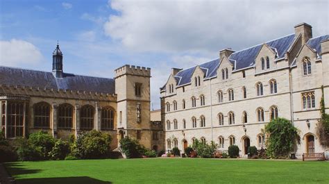 University of Oxford - UK College Admissions