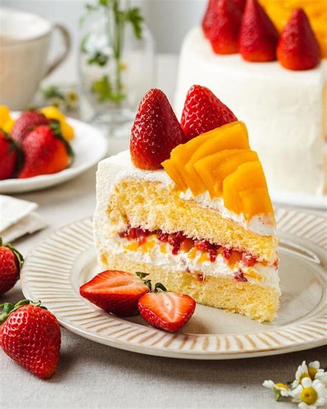 Cool Mango Strawberry Shortcake By Sainte Anne Cakes