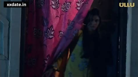 Sasur Ne Bahu Ko Dekha Nahate Huya Fir Hua Sex