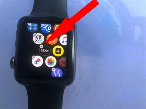 how to delete apple watch app