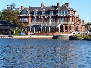 Oulton Broad Wherry Hotel Lowestoft Oulton Broad Mx Caz Flickr