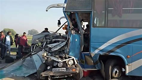 Up Unnao Bus Accident জাতীয় সড়কে বাসের সঙ্গে দুধের ট্যাঙ্কারের সঙ্গে সংঘর্ষে মৃত ১৮ কোথায়