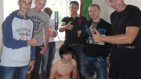 Denuncian La Muerte De Un Gay Uzbeko En Rusia Tras Ser Torturado Por Neonazis