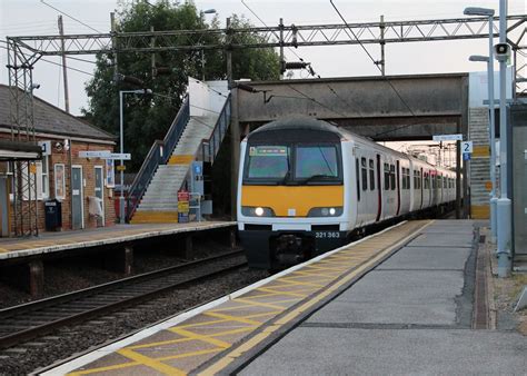 Class 321 321363 British Rail Class 321 Dusty Bin 4 Car Flickr