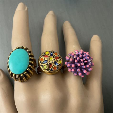 Lot Vintage Costume Rings / Wild Retro Costume Rings 50s 60s / Mixed Enamel Spike Turquoise ...