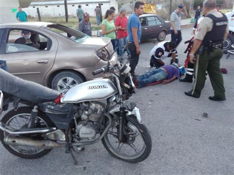 Motociclista Queda Lesionado En Fuerte Choque En El R Almada Voz En Red