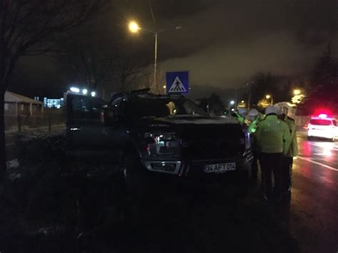 Bolu da gece saatlerinde olaylı kaza Bir kişinin bıçaklandığı iddiası