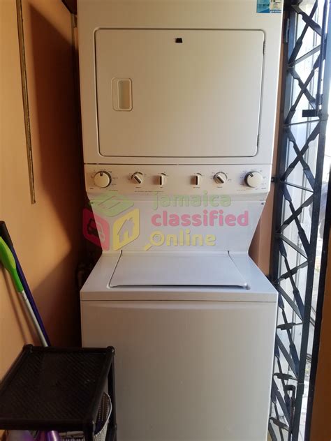 For Sale: Washer Dryer Combo - Portmore