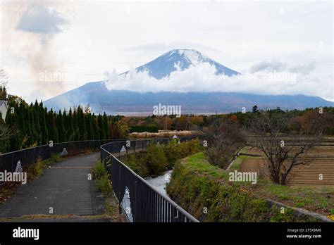 Fujiyoshida Prefectura De Yamanashi Jap N De Noviembre De