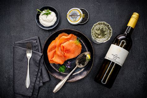 Silber Wildlachs Kaviar als Gourmet Präsent günstig online kaufen