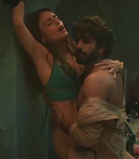 Radhika Madan Hot Sex Scene Without Panty Saas Bahu Aur Flamingo Desi Models Webcam Girls