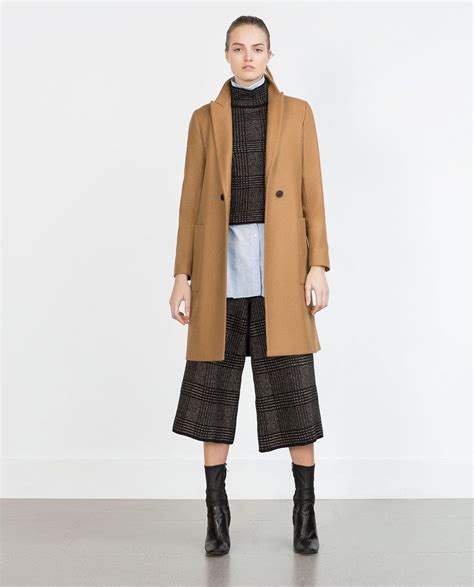 Wool Coat With Lapels The Coat Edit Woman Editorials Wool Coat Outerwear Women Coat