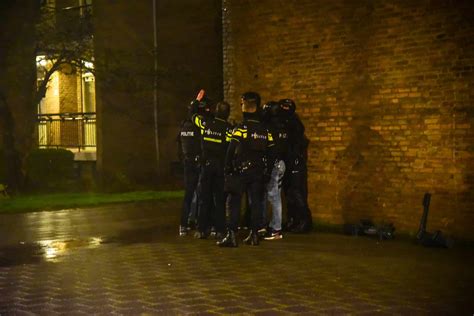 Politie Doet Inval In Woning Rotterdam Na Mogelijke Schietpartij