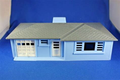 Plasticville O O Ranch House Medium Blue Excellent