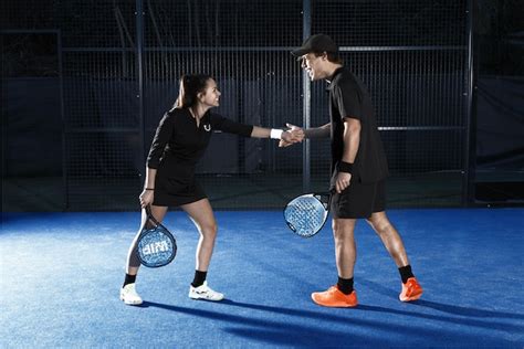 La position initiale 10 règles de base du Padel funfacts it