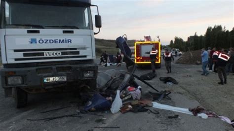 Yozgat ta trafik kazası Önce Vatan Gazetesi