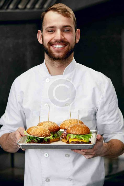Buffalo Chicken Burger – Where Tradition Meets Taste