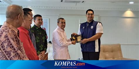 Bertemu Menpora Dito Syamsuar Sampaikan Kesiapan Riau Jadi Tuan Rumah