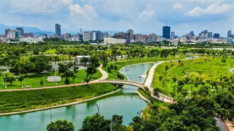 台中中央公園126盛大啟用 國台交、紙風車劇團熱情演出－臺中觀光旅遊網 Taichung Tourism