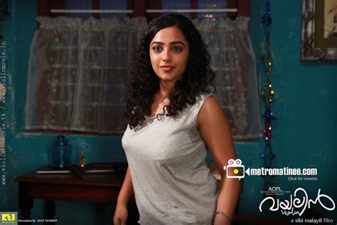 INDIAN ACTRESS South Indian Actress Nithya Menen Hot Big Boobs Show At Photoshoot