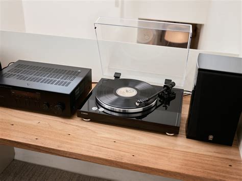 Yamaha TT-S303 – Tech Reviews