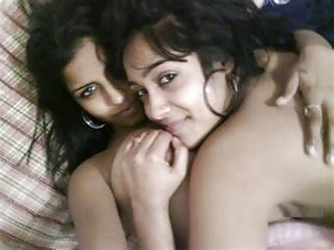 Desi Indian Pakistani Lesbian Sex Girls Bhabhi And Aunties