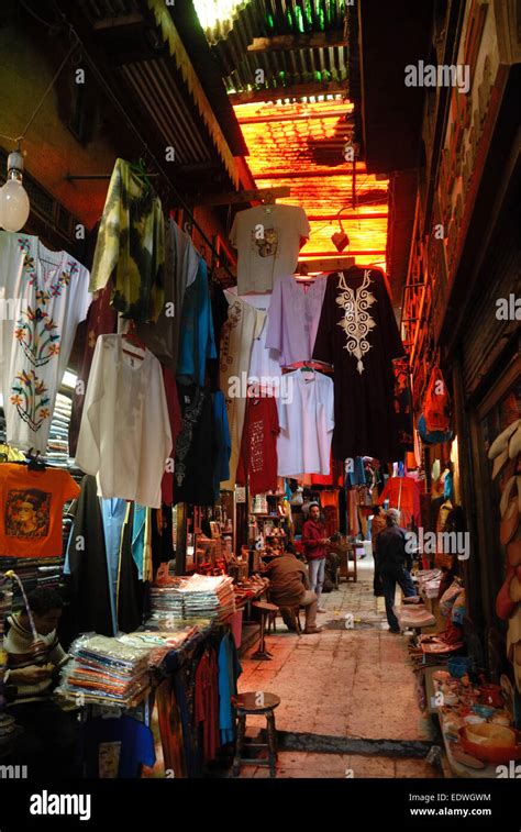 Khan El Khalili Bazaar, Cairo, Egypt Stock Photo - Alamy