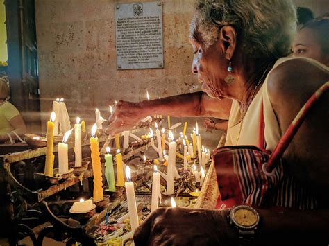 What Happens During Christmas in Cuba? - Bacon is Magic