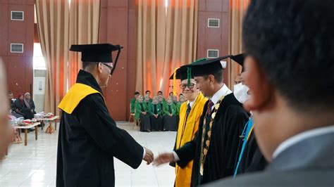 Rektor UIN Alauddin Kukuhkan Prof Zulfahmi Sebagai Guru Besar Ilmu