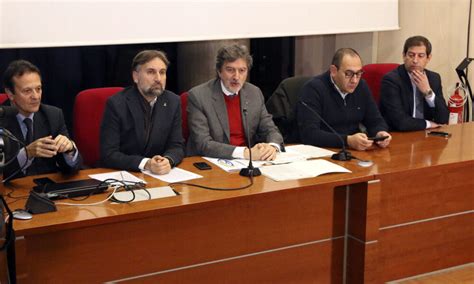 Conferenza Stampa Di Fine Anno In Regione Abruzzo