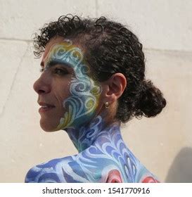 419 Nude Body Paint New York Images Stock Photos Vectors Shutterstock