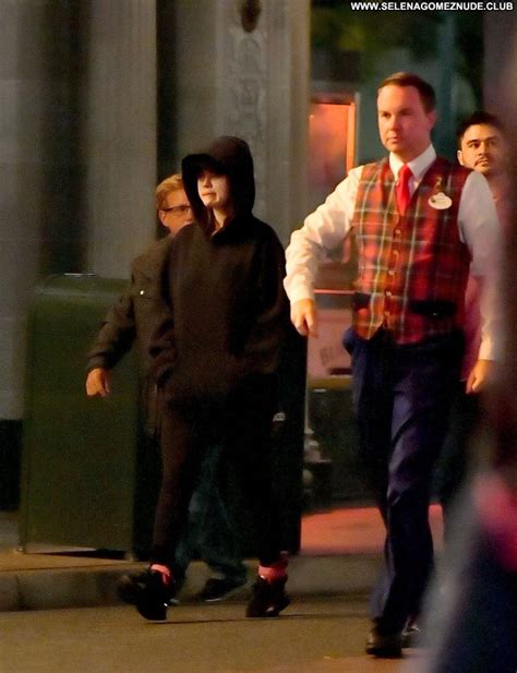 Selena Gomez No Source Sexy Beautiful Posing Hot Celebrity Babe Selena Gomez Nude Club