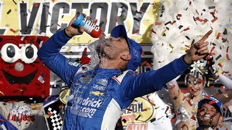 Kyle Larson delivers dominant NASCAR win at Las Vegas - NBC Sports