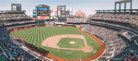 Campo De Juego Del Citi Field Estadio De Los Mets En Nueva York En El