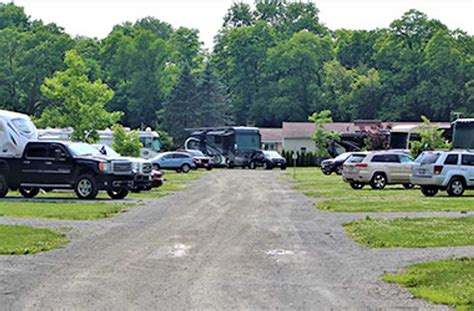 Crystal Lake Rv Park Rock Falls Illinois Campspot