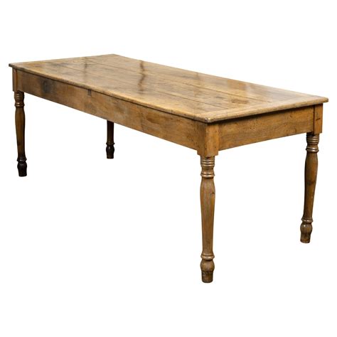 Italian 1800s Walnut Farm Table with Carved Legs, Stretcher and