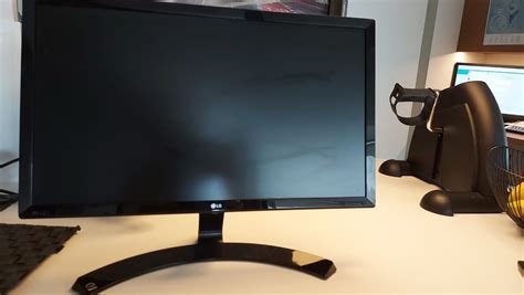 Monitor Lg Led Funcionando Perfeitamente Tv E Display Lg Usado