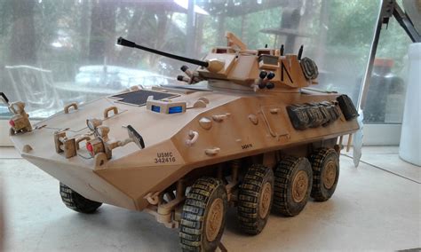 Usmc Lav Piranha Plastic Model Military Vehicle Kit Scale