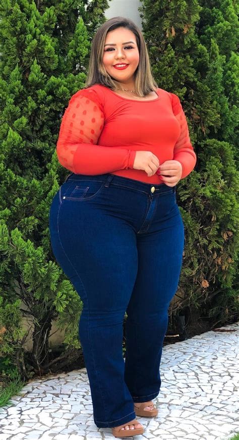 Pin By Andy Wohleen On Quick Saves In 2024 Curvy Women Jeans Big Women Fashion Curvy Women