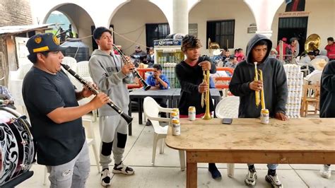 La Pura Lumbre Con Esta Banda De Viento Puros Corridos Pesados