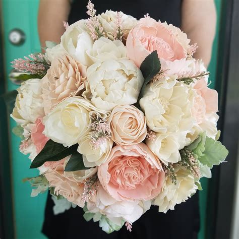 Blush and Ivory English Rose Bouquet – My Dinosaur Dreams